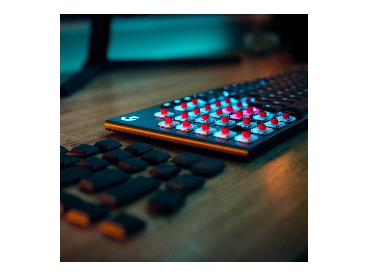 Logitech G915 X LIGHTSPEED Clicky 920-012704