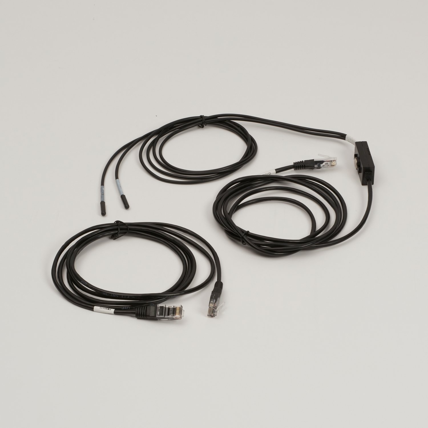 APC SCHNEIDER ELECTRIC IT USA NetShelter Rack PDU Advanced Three Temperature and Humidity Sensor